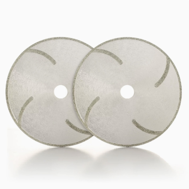 Diamond saw blades